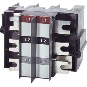 APC PD3PADAPT3 S/A Breaker Adaptor 3P T3 Type Circuit Breaker, 3 Pole