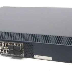 SilkWorm 3250 BR- 8-Port 2Gbps SAN FC Fibre Channel Switch
