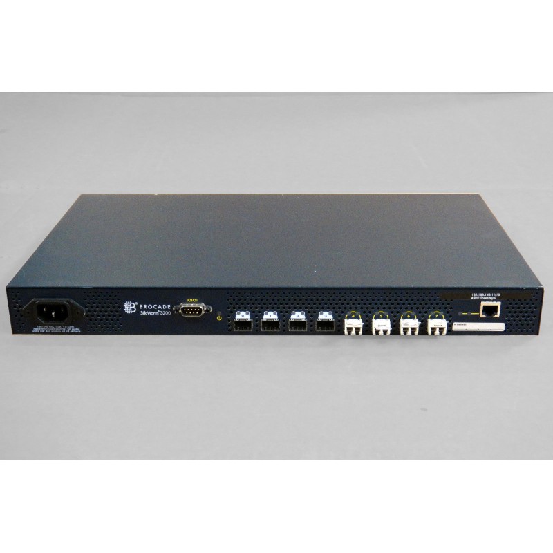 Brocade SILKWORM3200 Fibre Channel Switch 8-Port