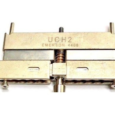 Cisco CAB-520-UCH2 Universal Cable Holder Cover