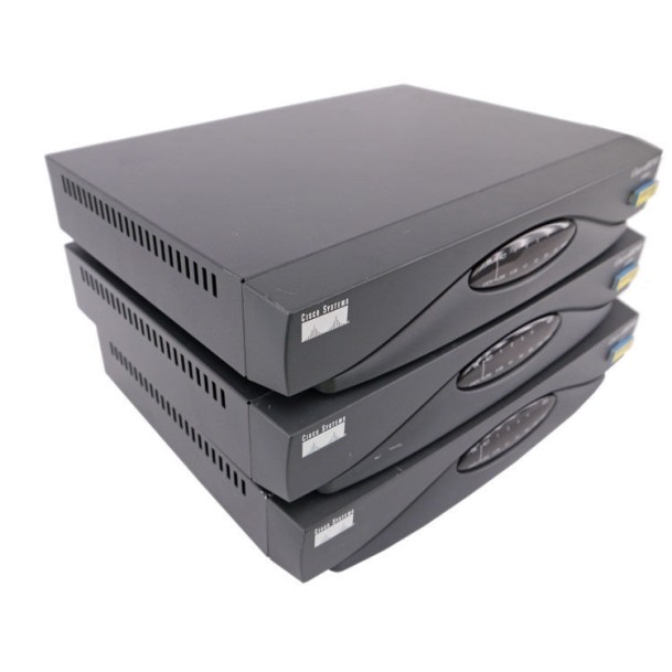 Cisco UBR924 UBR 924 Cable Access Modem / Router with 4 Ethernet Ports