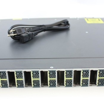 12-Port 10GE Catalyst 3560E Switch, Missing Slot Covers