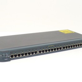 24-Port Autosensing 10/100 FastHub 400 Series
