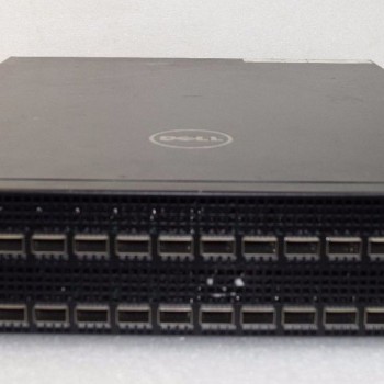 32-Port 40G QSFP+ ZettaScale Z9000 Layer 3 Managed Switch