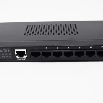 PortServer TS 8-Port Terminal Server