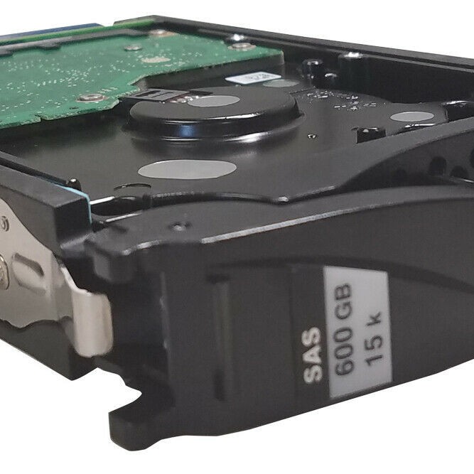 EMC 005049675 600GB SAS 3.5-Inch HDD - 15, 000 RPM Hard Disk Drive