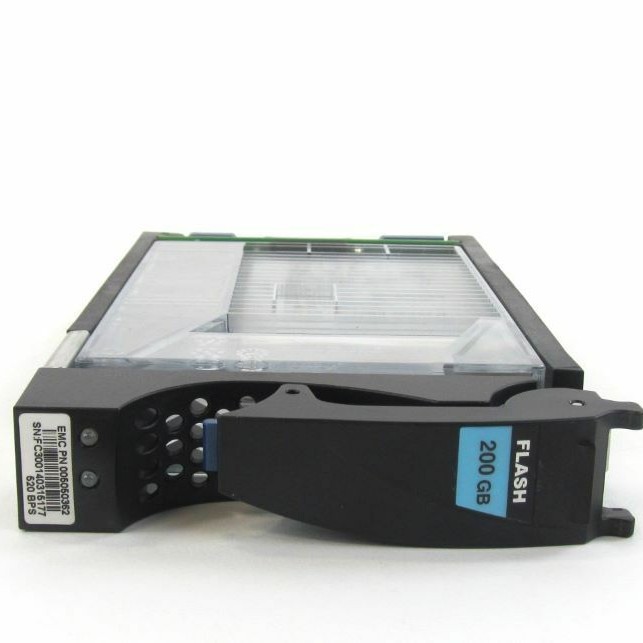 EMC 005050362 200GB SAS 2.5 6Gbps Flash SSD in 3.5-Inch Tray