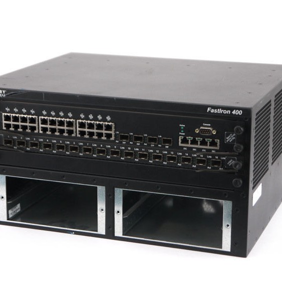 Foundry Networks B4000 FastIron II FI4000 Network Switch 4-Slot Switch -- Variety of Configurations Available