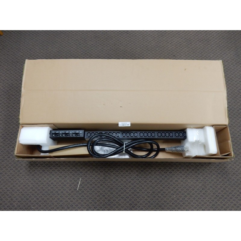 IBM 46M4125 0U 24 C13 30a 3 Phase PDU