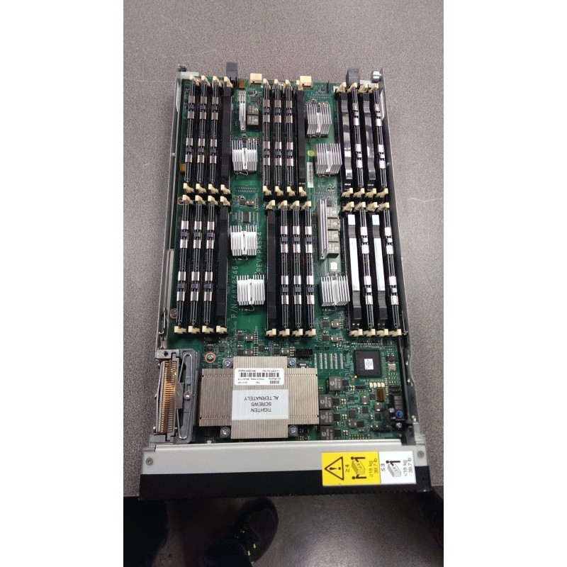 IBM 88Y6128 BladeCenter Hx5 with Max5