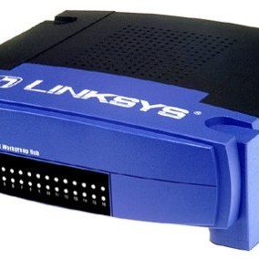 EtherFast 10/100 Auto-Sensing 16-Port Hub