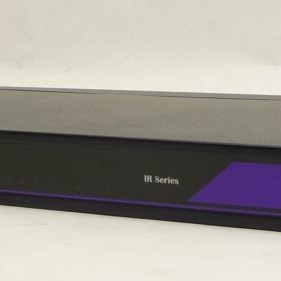 8000 MRV 40-Port Remote Presence Terminal Server, AC Power