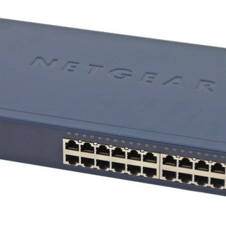 ProSafe 24-Port Ethernet Switch (FS728TSNA)