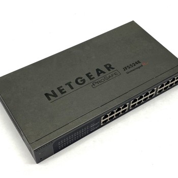 ProSafe Plus Switch, 24-Port Fast Ethernet