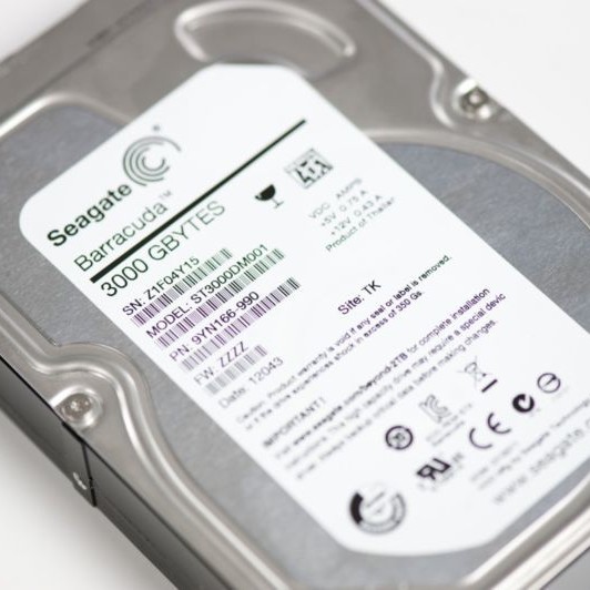 Seagate ST3000DM001 Barracuda 3 TB, Internal, 7200 RPM, 3.5 SATA Hard Drive