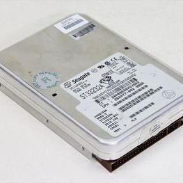 3.2GB IDE Hard Disk Drive HDD