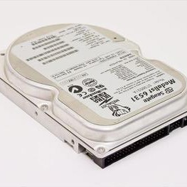 6.5GB Medialist IDE Disk Drive