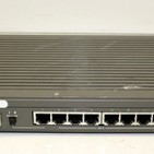Concentrator 8-Port IP/IPX Hub